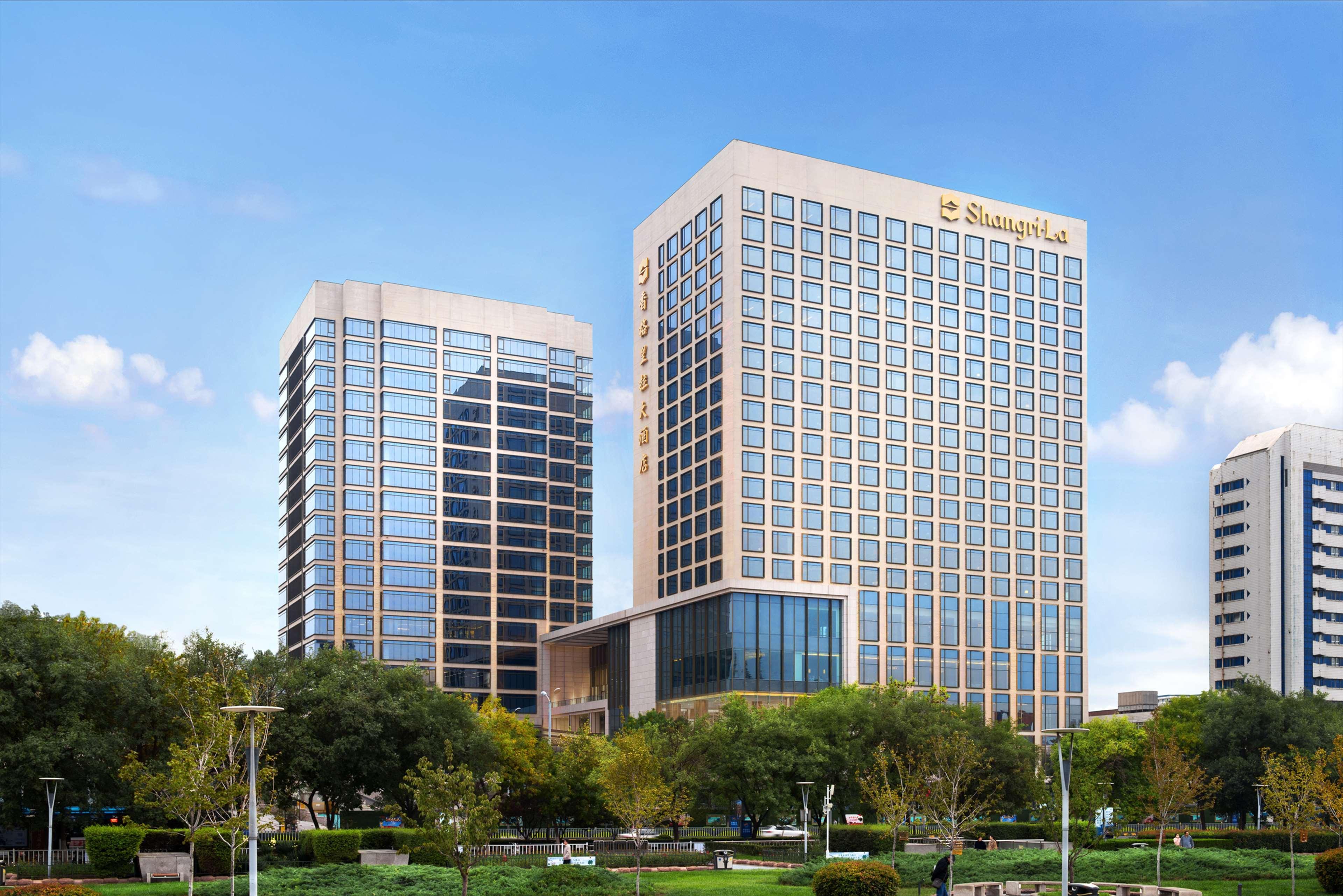 Shangri-La Цзинань Экстерьер фото